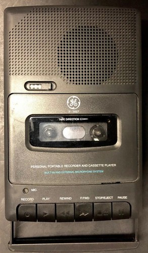 GE Personal Portable Cassette  Player modal 3-5027 With Built In Handle For Ease