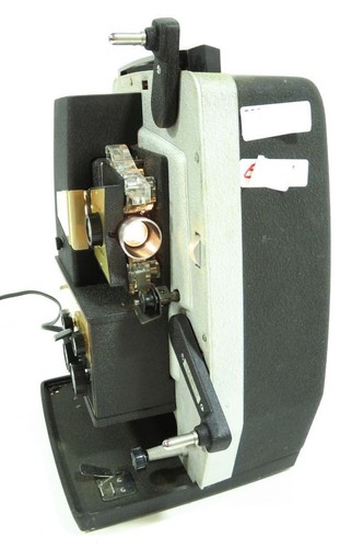 1934 Vintage Kodascope Eight used movie projector model 40
