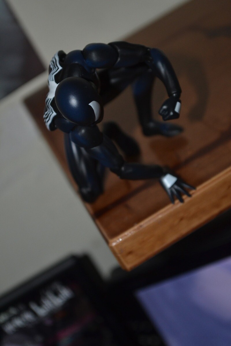 モ*ト様 【新品】MARVEL MAFEX 147 スパイダーマン ブラックコス Marvel MAFEX No. 147 Black Costume Spider-Man Figure