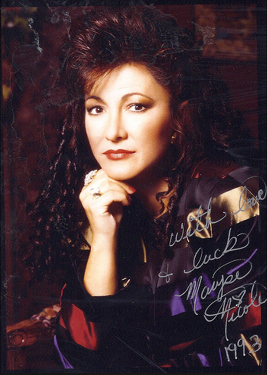 NEW 1993 DISNEY MARYSE NICOLE PORCELAIN BAMBI BEAR ARTIST DOLL PHOTO 11/25 NRFB