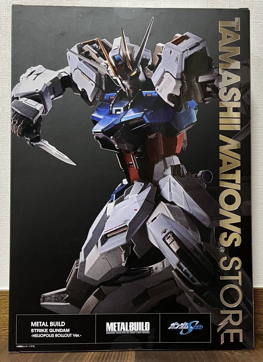 メタルビルド　ストライクガンダム　HELIOPOLIS ROLLOUT ver. METAL BUILD STRIKE GUNDAM -HELIOPOLIS ROLL OUT Ver