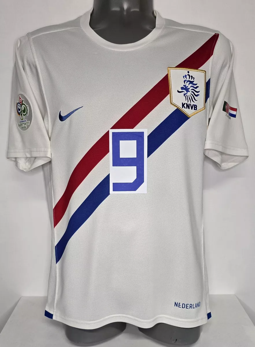 Nike サッカーシャツ V. Nistelrooy 10 M Nike サッカーシャツ V. Nistelrooy 10 M - メルカリ