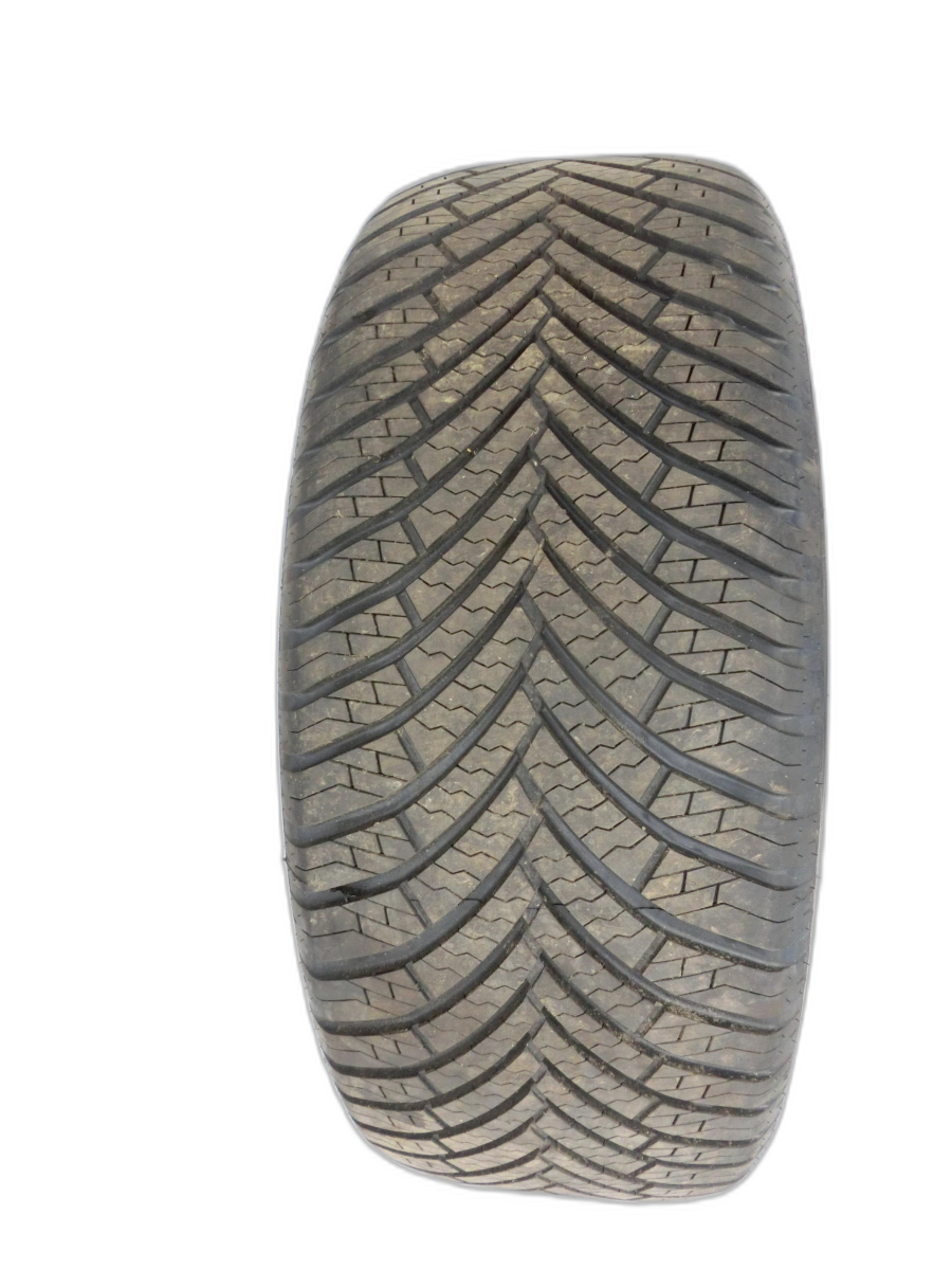 Audi A7 4G 10-18 1x Reifen Ganzjahresreifen StarPerformer 235/55R17 103V 6.7mm  - Bild 1