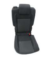 Ford C-max II 10-15 Sitz Rechts Hinten und Mitte Ford C-max II 10-15 13.02.2012 gebraucht Vorschau 1