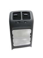 VW Golf 6 VI 5K 08-12 Luftdusche Luftdüse Mitte Hinten VW Golf 6 VI 5K 08-12 14.07.2011 1K0819203A gebraucht Vorschau 1