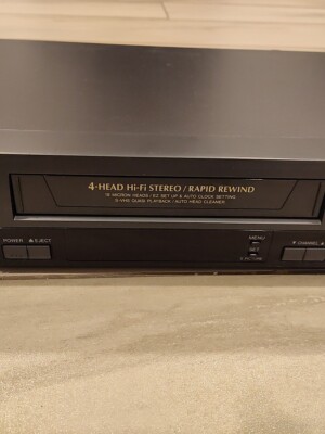 SHARP VC-H993U VHS VCR Player *Remote Not Included* Works Great! Free Shipping!