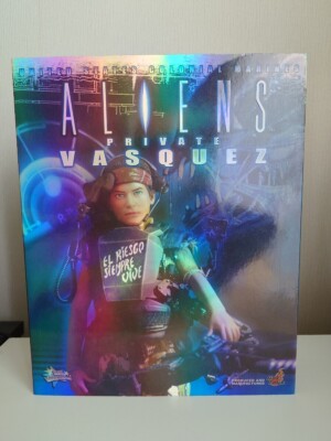 NEW HOT TOYS MMS05 ALIENS USCM Private Vasquez 1/6 Scale Figure OPEN BOX