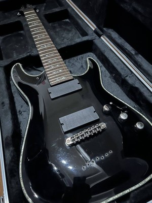 Schecter Diamond Series Hellraiser 7 Black