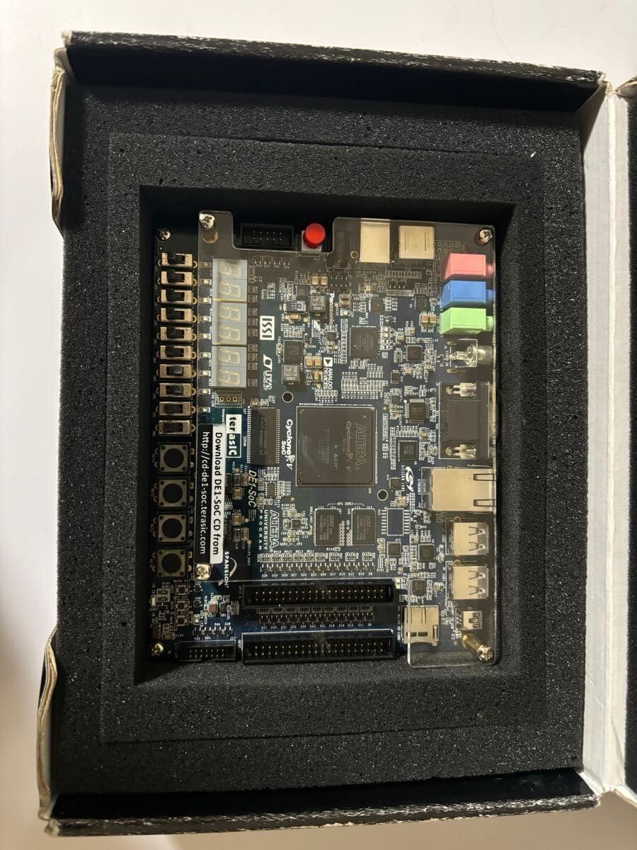 Terasic DE1-SoC FPGA開発ボード DE1-SoC Development Kit - Terasic Technologies | Mouser