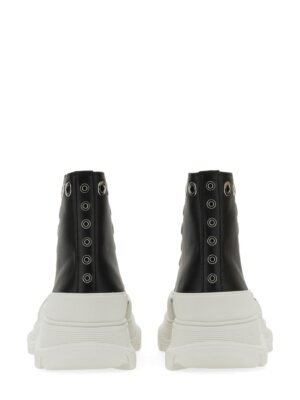 Pre-owned Alexander Mcqueen Joey Sneaker With Eyelets In Black