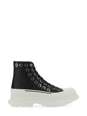 Pre-owned Alexander Mcqueen Joey Sneaker With Eyelets In Black