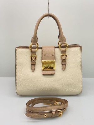 MIU MIU◆レザーバスケットバッグ◆2色 バスケット MiuMiu(ミュウミュウ) バッグ・カバン(レディース