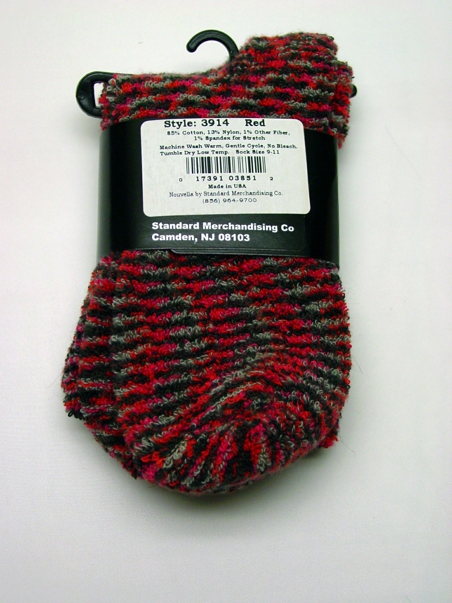Space Dye Terry Nouvella Shortie Socks Red Stripe New Women's Size 9-11 Fashion