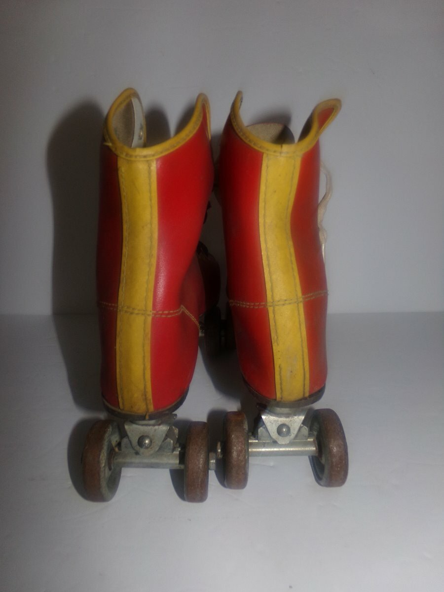 Vintage Roller Derby Roller Skates Red Steel Wheels Youth Kids 4 Decorate