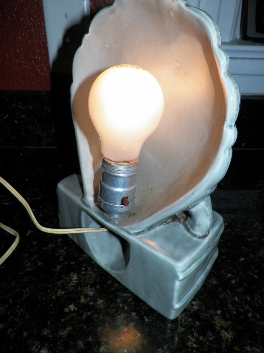 VTG Mid Century TV Lamp Gray Green Seashell Works