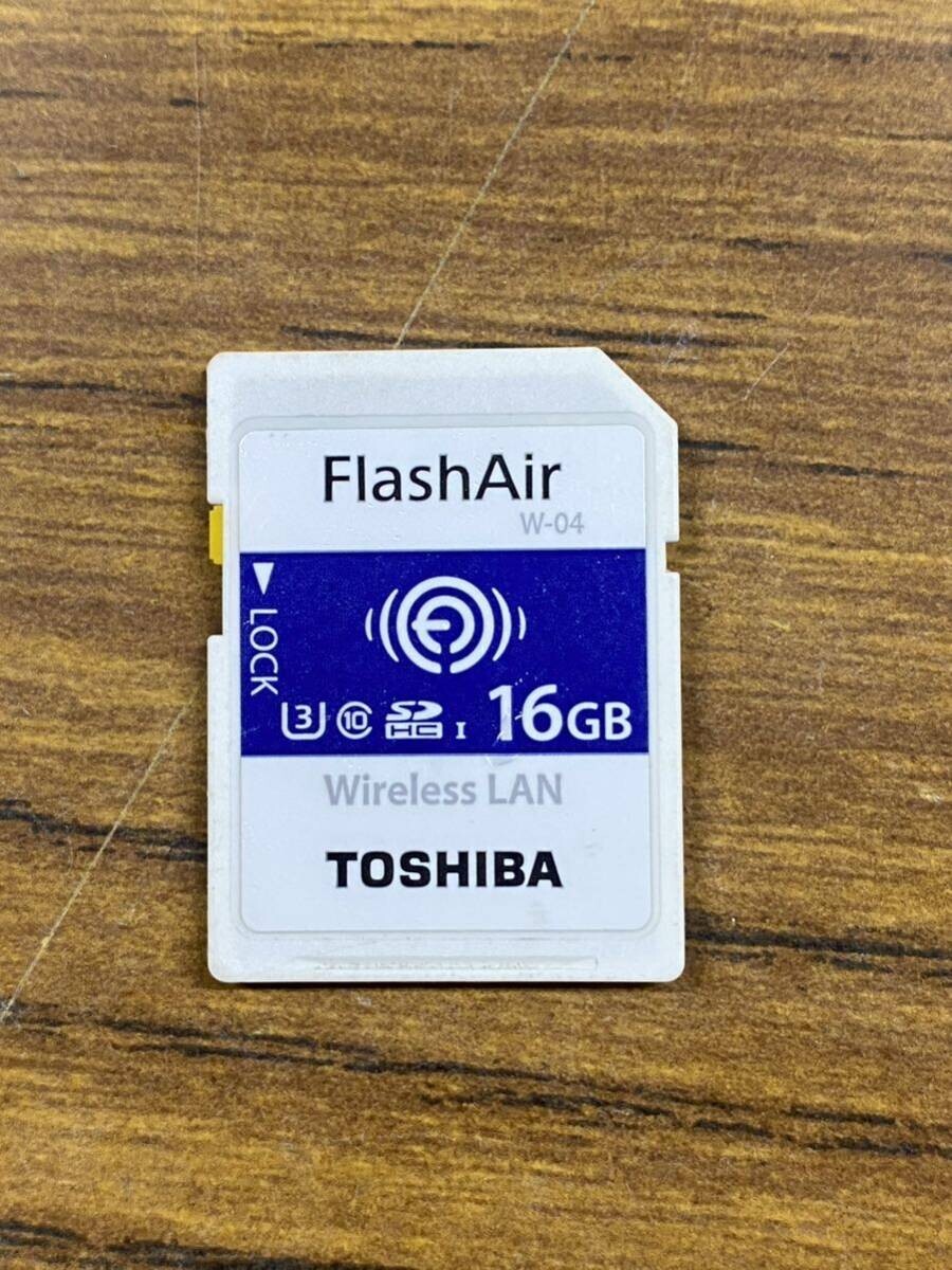 Toshiba FlashAir W-04 16GB Wireless LAN Wi-Fi SD Memory Card