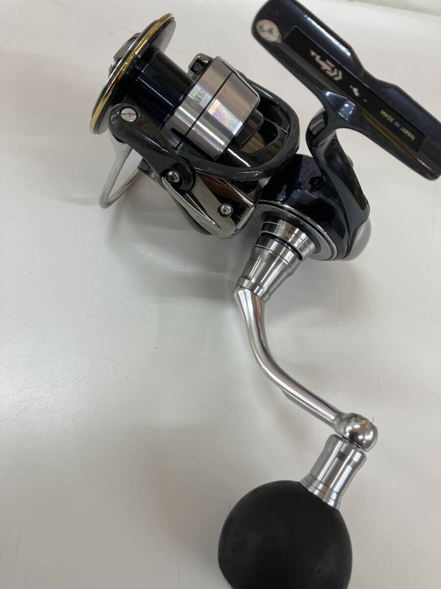 Daiwa CERTATE LT 5000D-XH リール 19年モデル DAIWA（釣り） 19 セルテート LT5000D-XH スピニングリール - 最