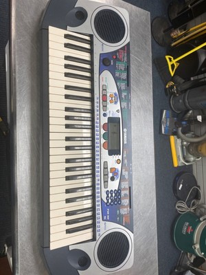 USED Yamaha Portable Electronic Learning Keyboard PSR160 (QUC019480)