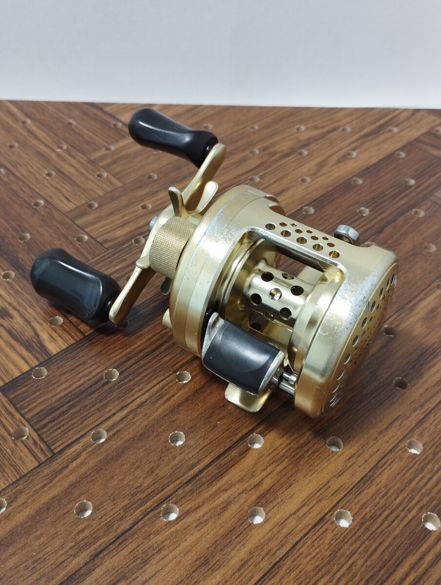 リール SHIMANO CALCUTTA CONQUEST101 LEFT Shimano 01 CALCUTTA CONQUEST 101 Left Baitcasting Reel | eBay