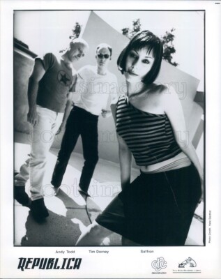 Alternative Band Republica Pretty Singer Saffron Ready to Go Press Photo