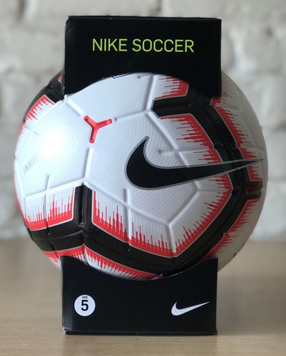 ナイキ　サッカーボール5号　MERLIN New: Nike Merlin Official Match Soccer Ball - Size 5
