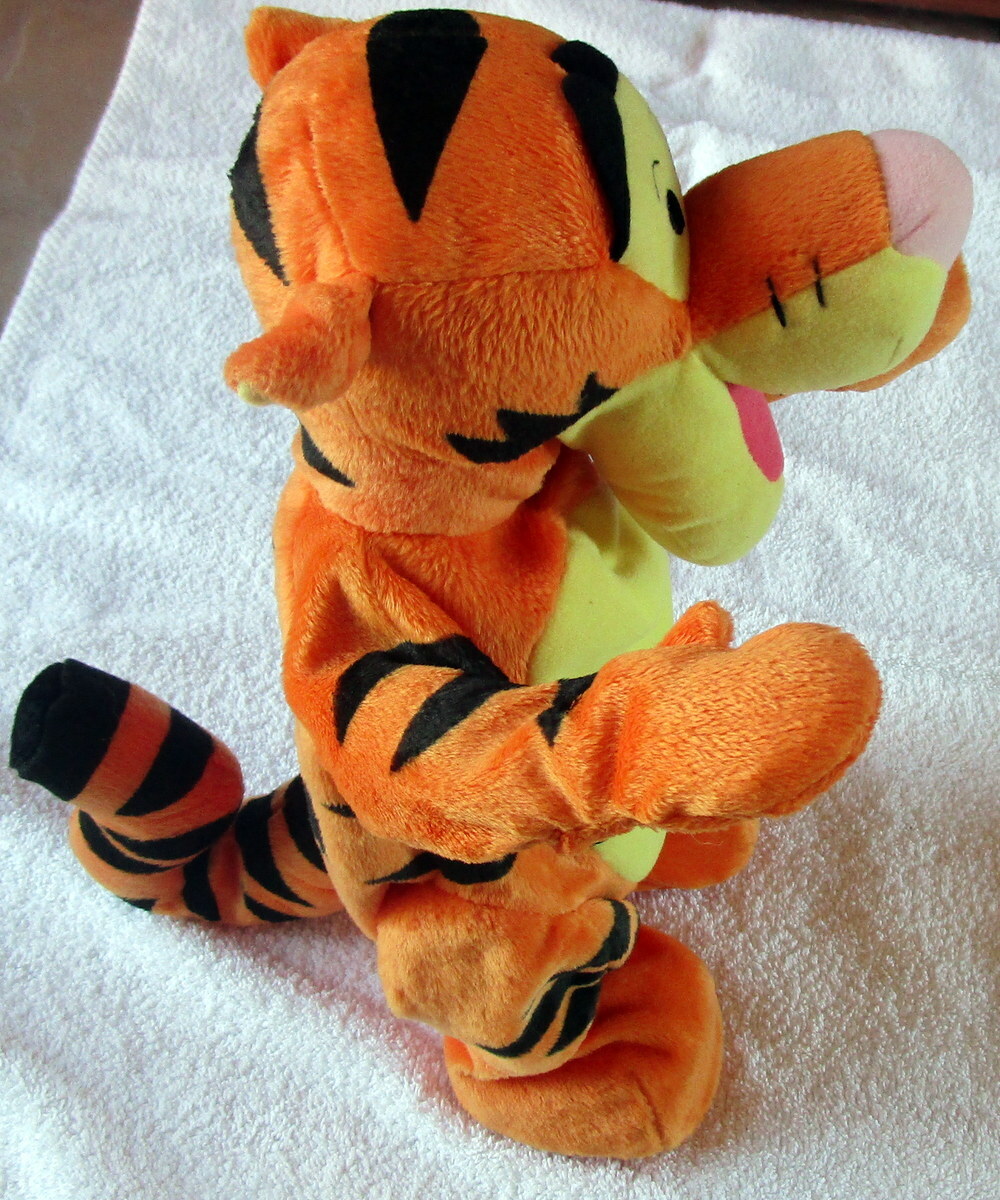 Fisher Price Tigger Get Up 'N Bounce 2002