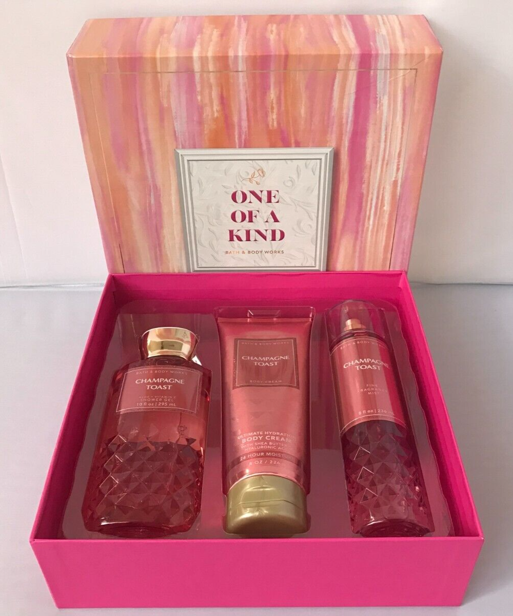 Bath and Body Works - Champagne Toast Body Care - Full Size 4 Piece Gift  set + Random Gift Bag (Includes Fragrance Mist Shower Gel Lotion and Hand  Cream)