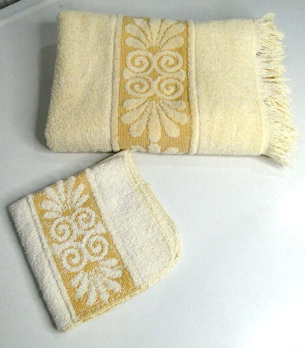 Vtg Cannon Monticello Santa Cruz Towel Washcloth Set Yellow Sculpted Fringe MCM