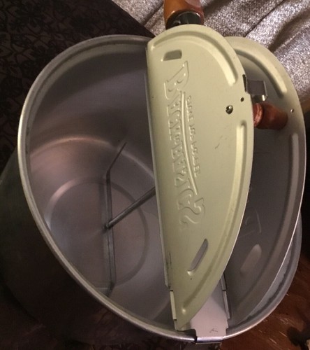 BACK TO BASICS POPCORN POPPER 5 Quart Aluminum Stove Top Popper.