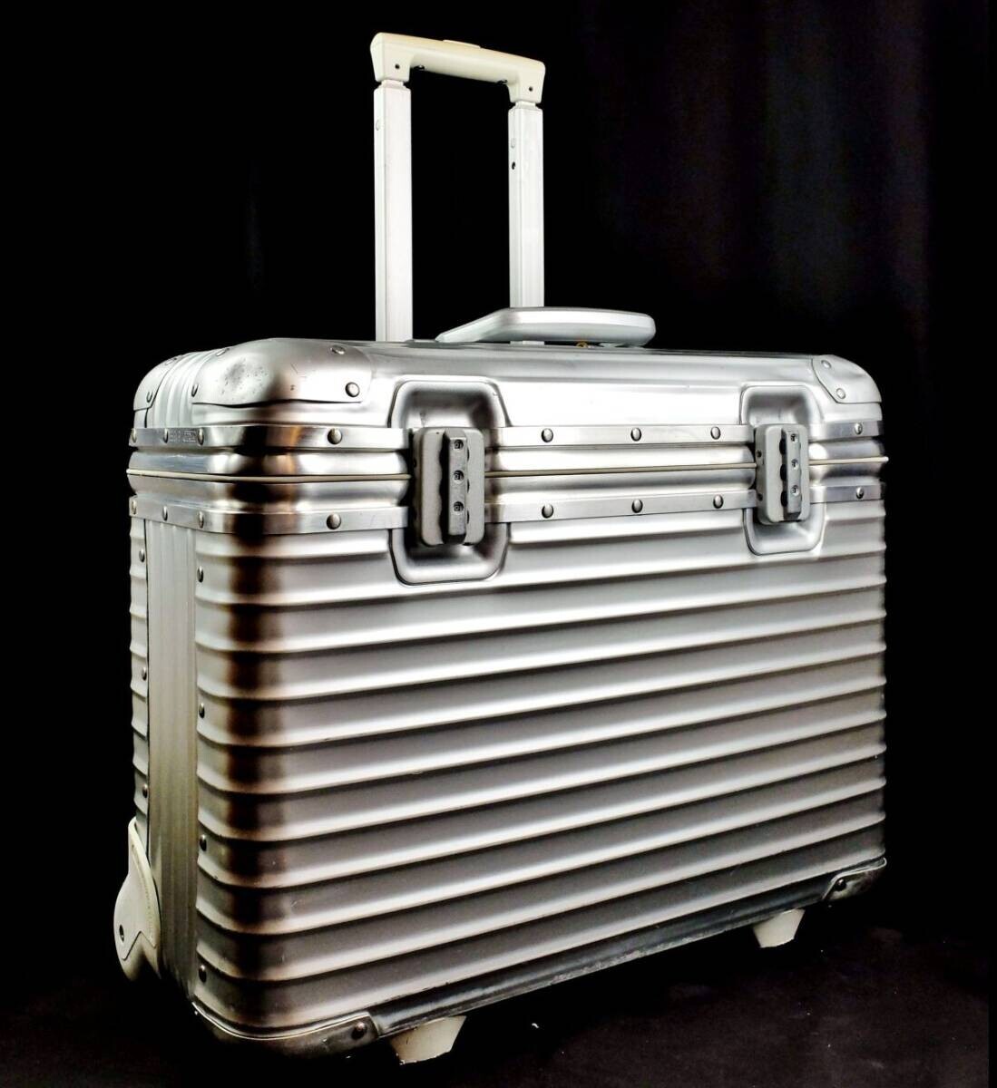 RIMOWA TOPAS 928.50 PILOT Trolley 2輪 36L $_57.JPG?set_id=880000500F