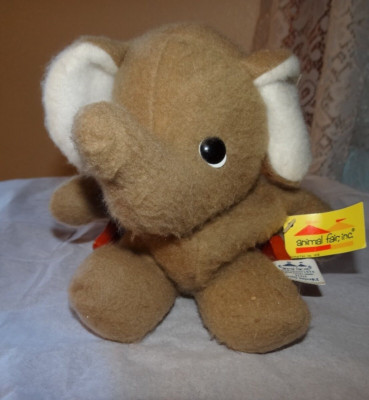 NWT New Vintage Animal Fair plush elephant beans in him 1976 w/ tag brown 9''