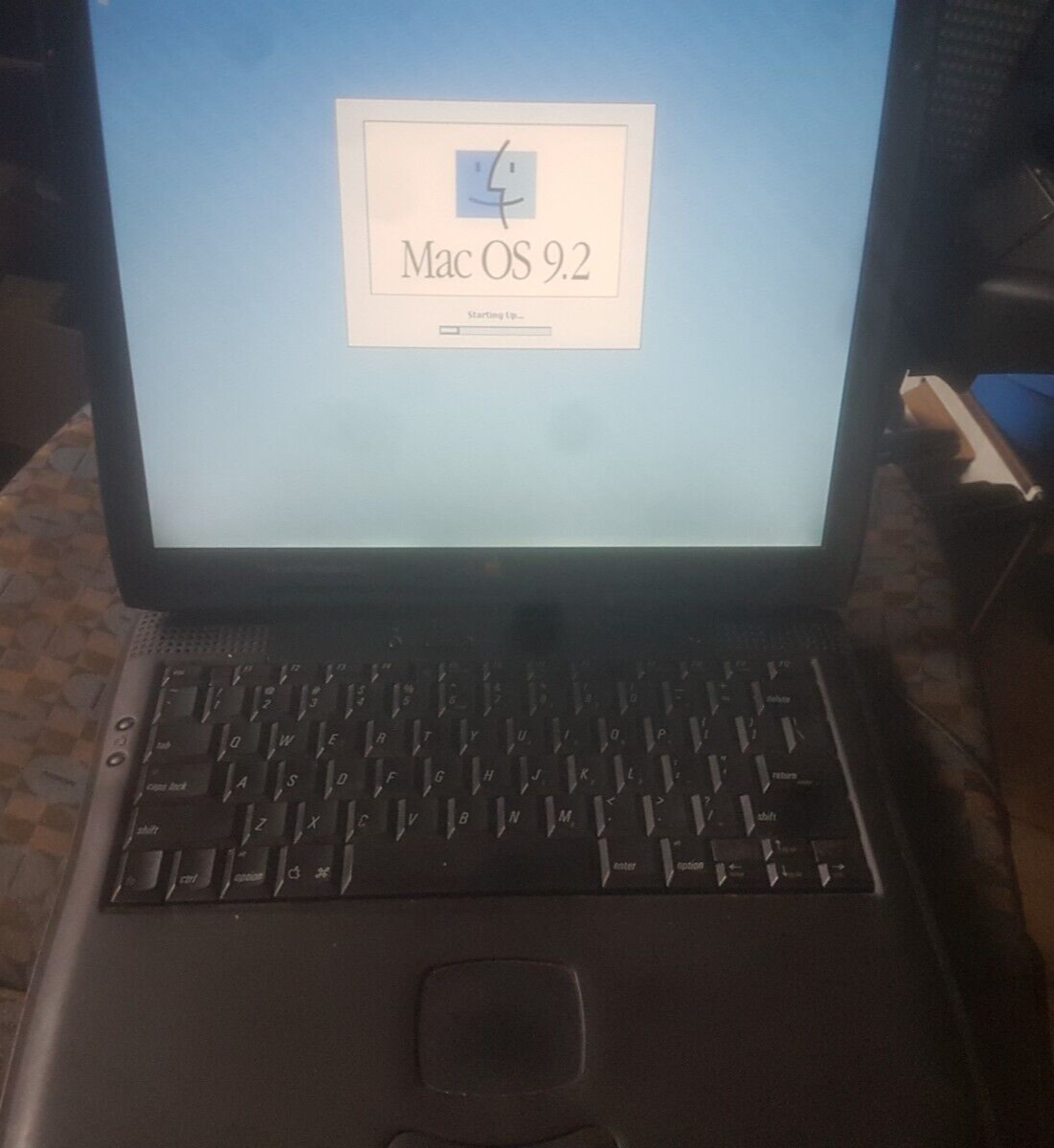 せいうち　Apple Macintosh PowerBook G3 Mac Apple Power Macintosh G3 300 - Computer - Computing History