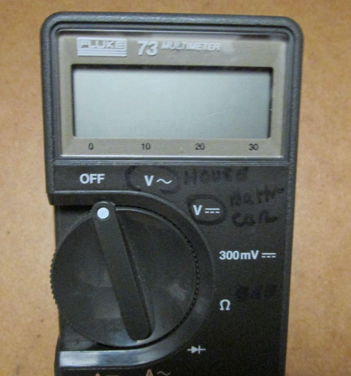 Fluke 73 Digital MultimetereBay Direct Shop イーベイダイレクトショップ