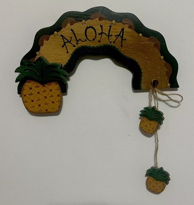 Green And Yellow Wood  Aloha  Wall Decor With Hanging Pineapples. 6.25 x 10 