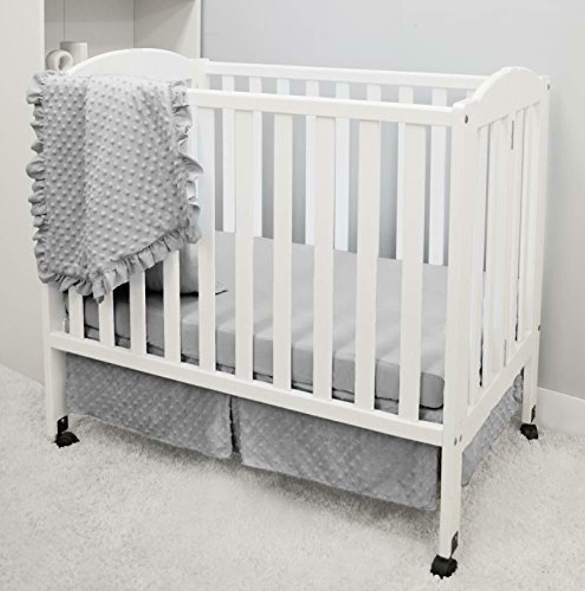 mini crib bed