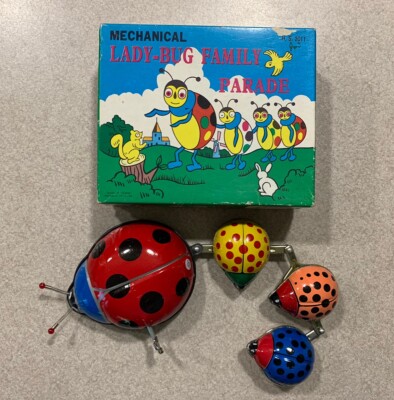 Vintage Wind-Up Tin Litho Mechanical Ladybug Family Parade In Box Taiwan