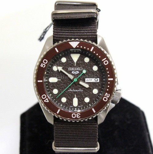 Pre-owned Seiko 5 Sports Street Hard Coating Brown Srpd85k1+international Warranty Us4