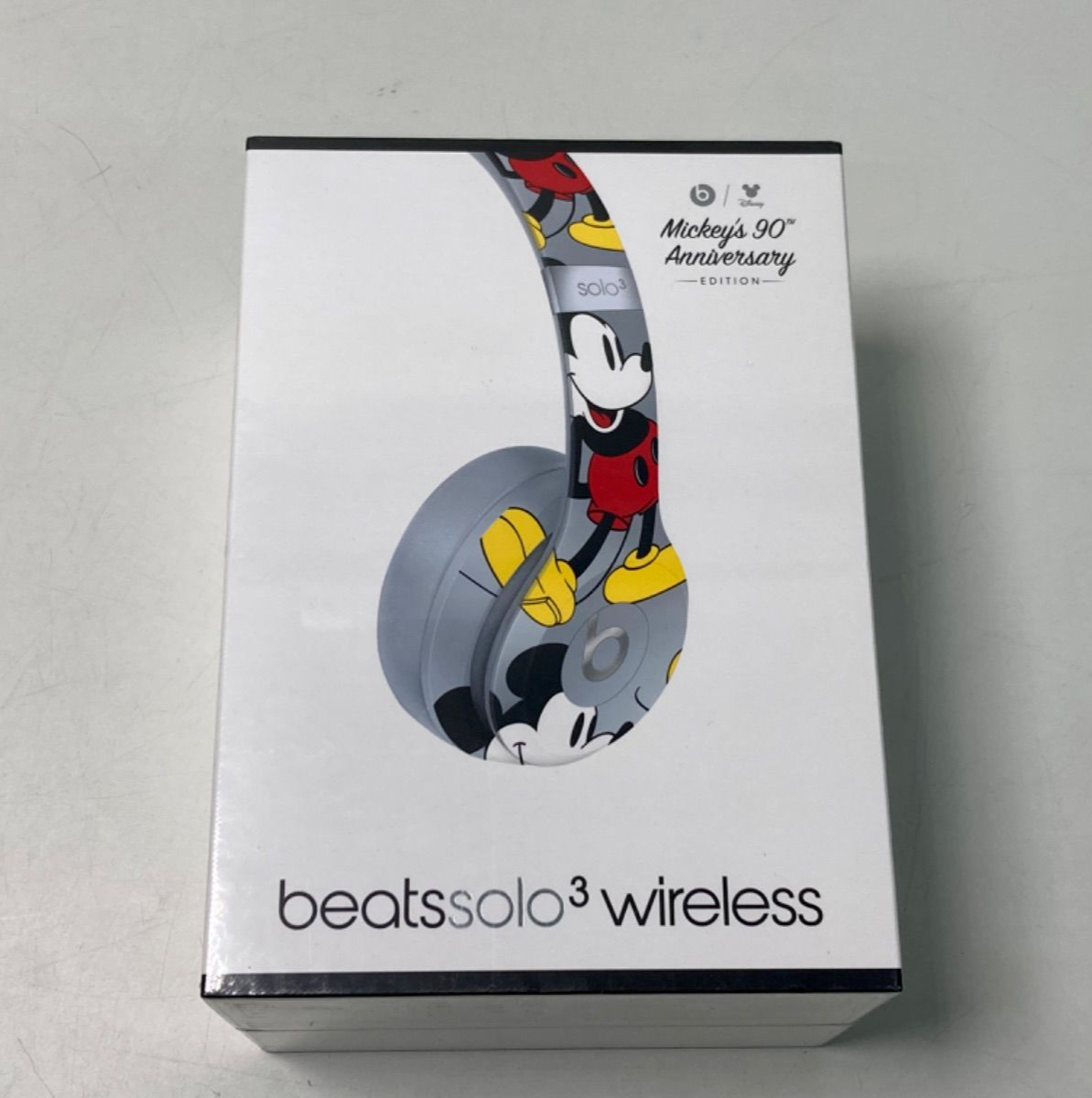 Beats by Dr.Dre Beats Solo3 x Disney Mickey Mouse 90th