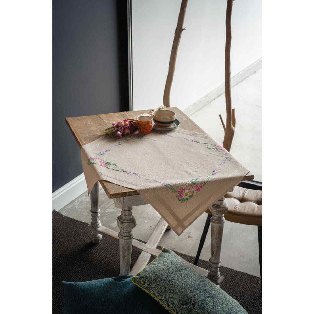 Vervaco stamped cross stitch kit tablechloth 