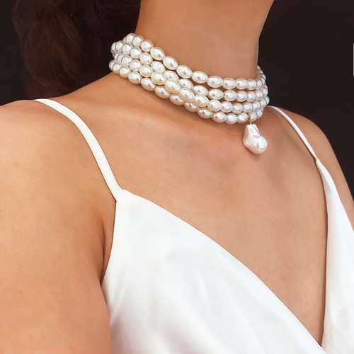Elegant Women Vintage Pearls Necklace Multilayer White Faux
