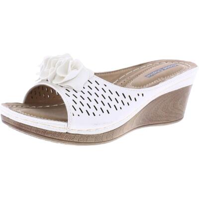 Good Choice Womens Juliet Faux-Leather Perforated Wedge Sandals Shoes BHFO 6451