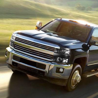 For 15-19 Chevy Silverado 2500HD/3500HD Projector Headlights/Lamps Black/Clear