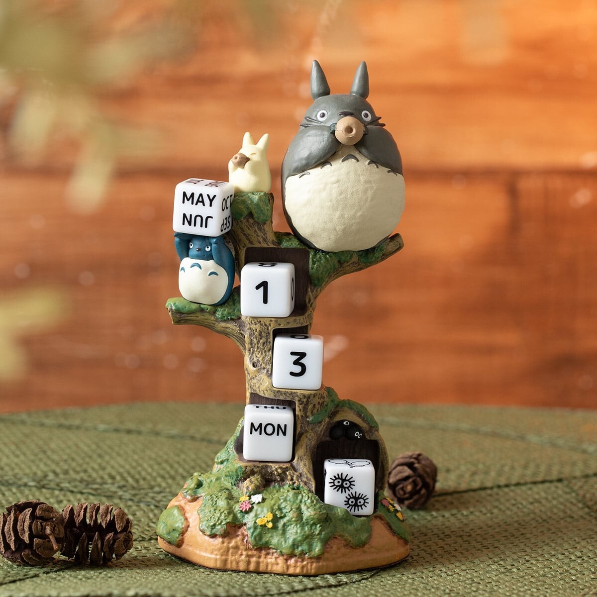 totoro Great Musical Statue Totoro blows the ocarina - My Neighbor
