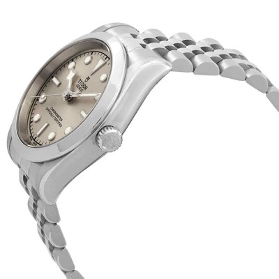 Pre-owned Tudor Black Bay 31 Automatic Chronometer Champagne Dial Ladies Watch M79600-0003