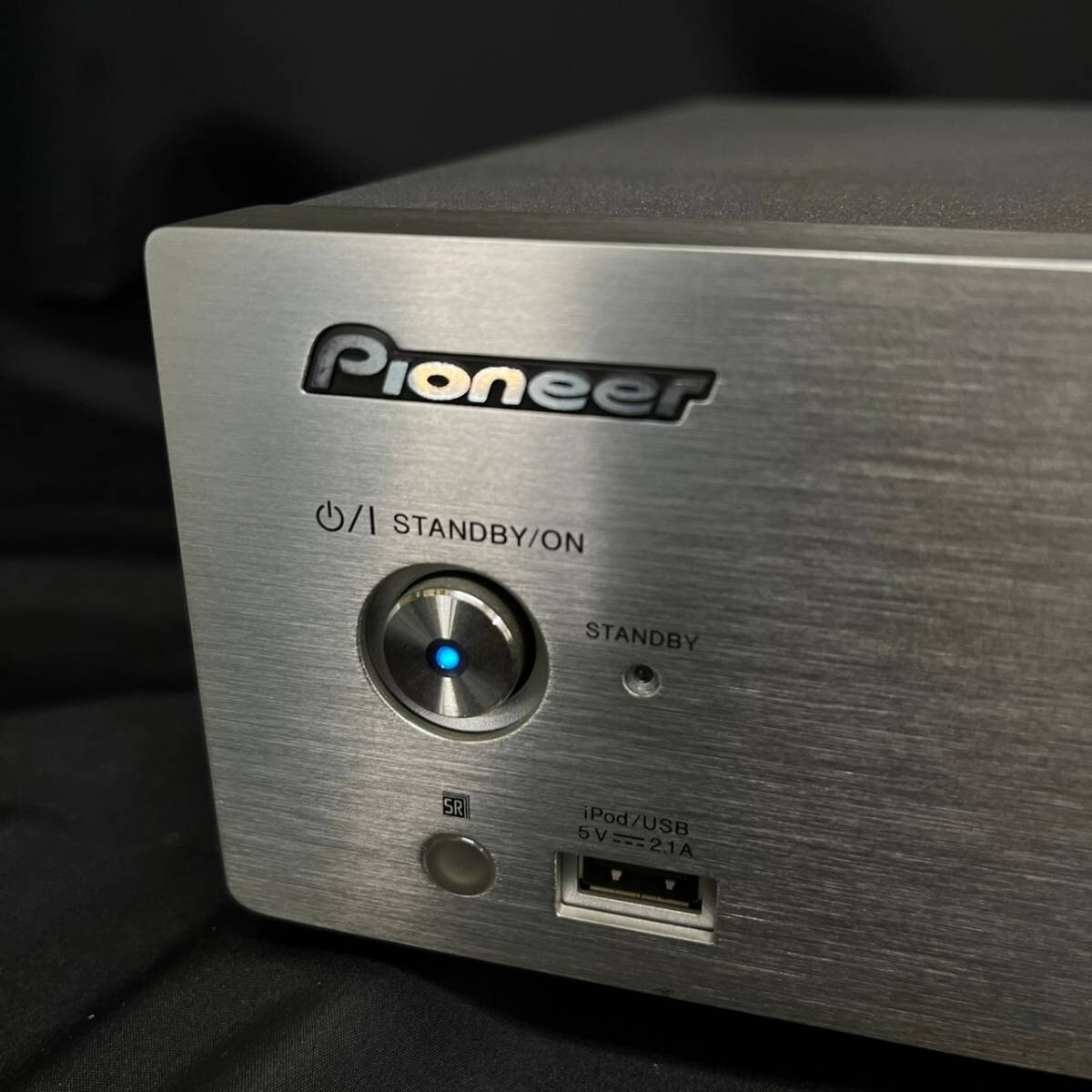 Pioneer N-30 Silver Network Audio Player Silver High