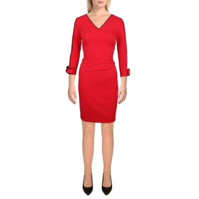 

Женское красное платье-футляр длиной до колена с v-образным вырезом Calvin Klein Petites  BHFO 5077, Red/black