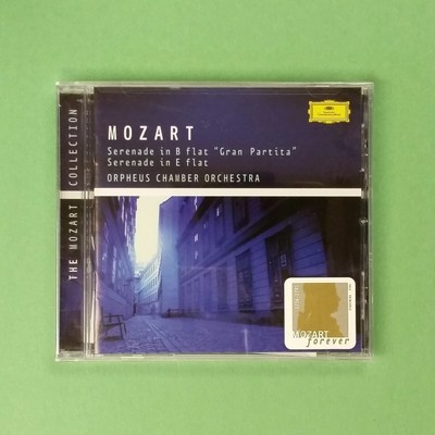 MOZART Serenade In B Flat & E Flat CD Compact Disc SEALED Deutsche Grammophone