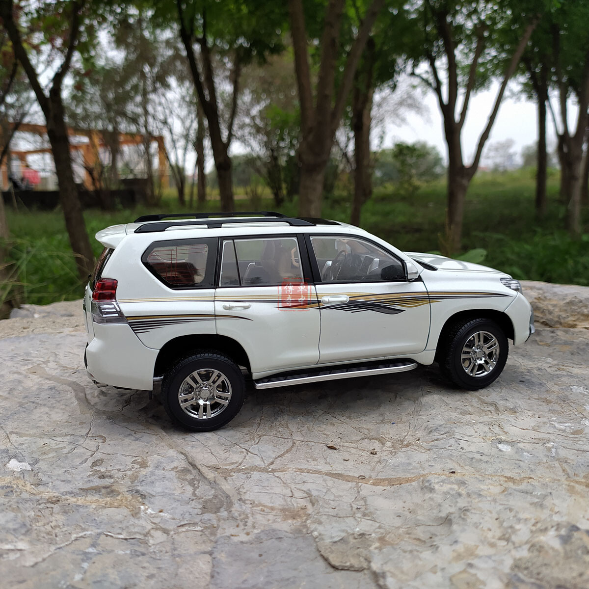LAND CRUISER PRADO ランドクルーザー プラド 1/18 1/18 Toyota Land Cruiser Prado 2008 SUV Diecast Model Car