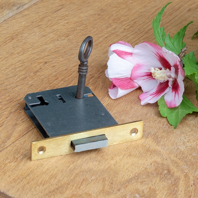 MÃ¶Belschloss Mit EisenschlÃ¼Ssel, Einsteckschloss Mit Messingstulpe Dorn 50 R/L