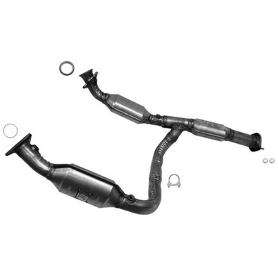 50603 Eastern Catalytic Converter Front for Chevy SaVana Express Van GMC 3500